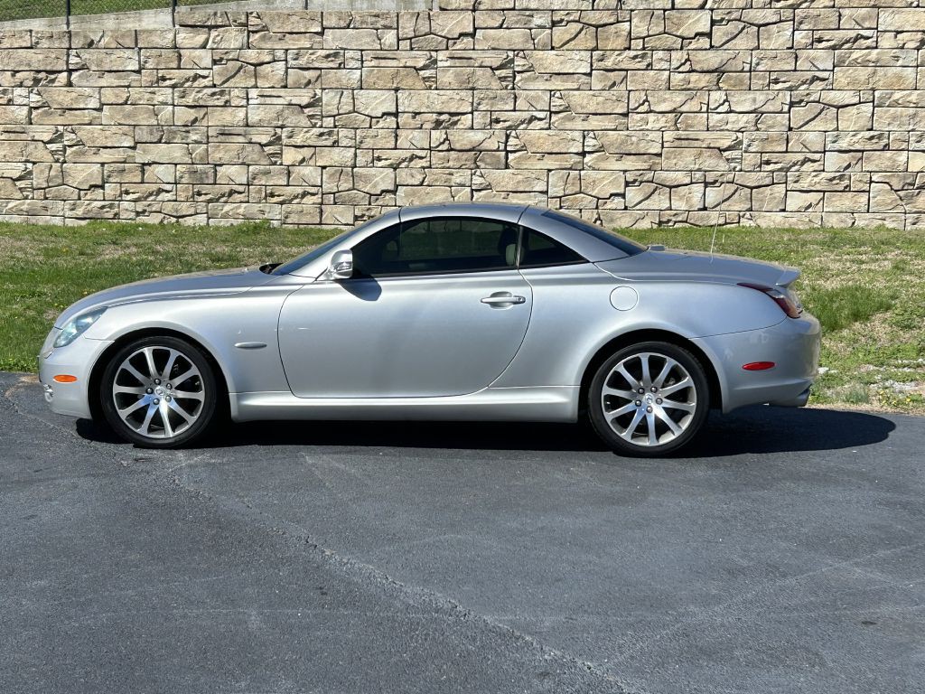 2009 Lexus SC Image 2