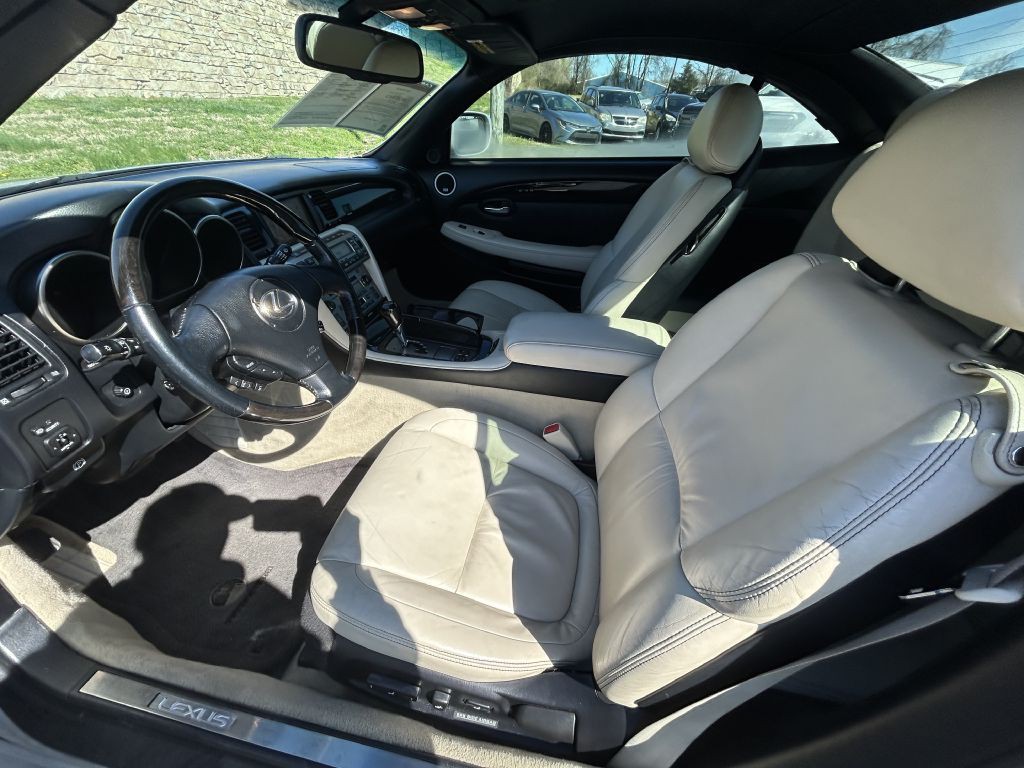 2009 Lexus SC Image 9