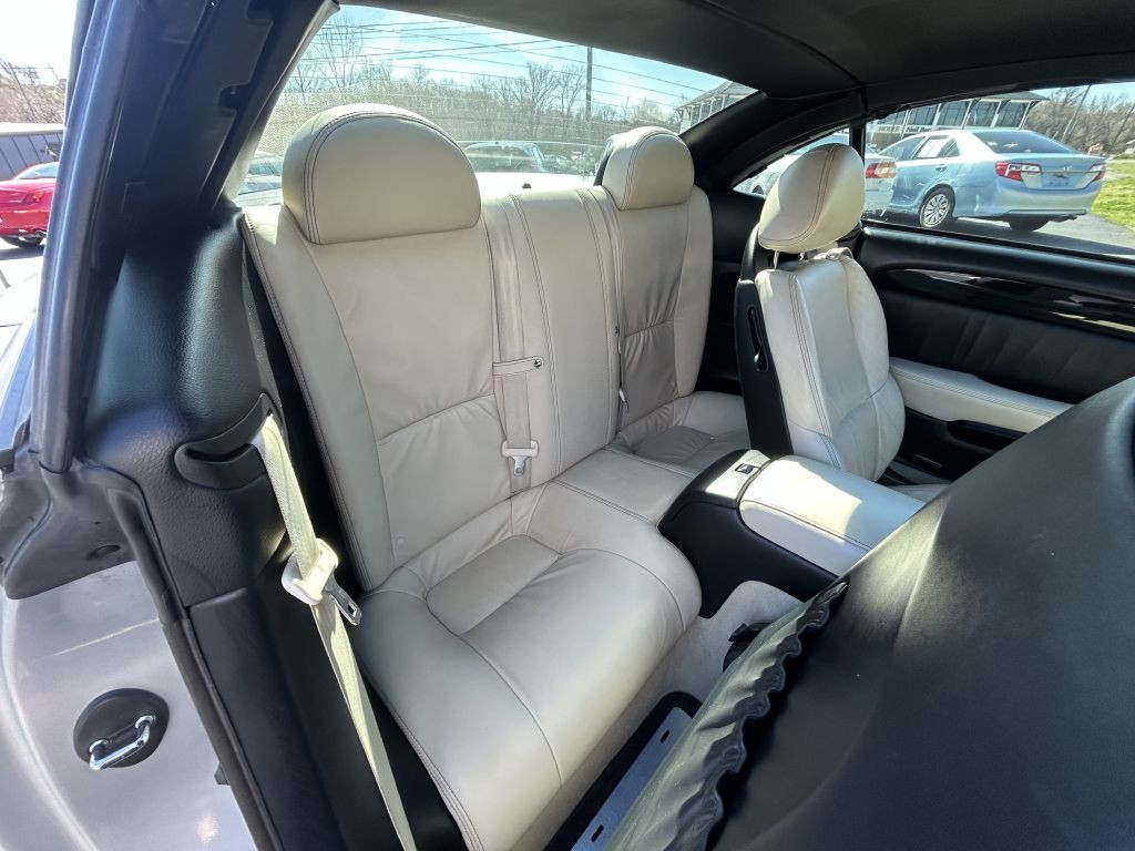 2009 Lexus SC Image 11