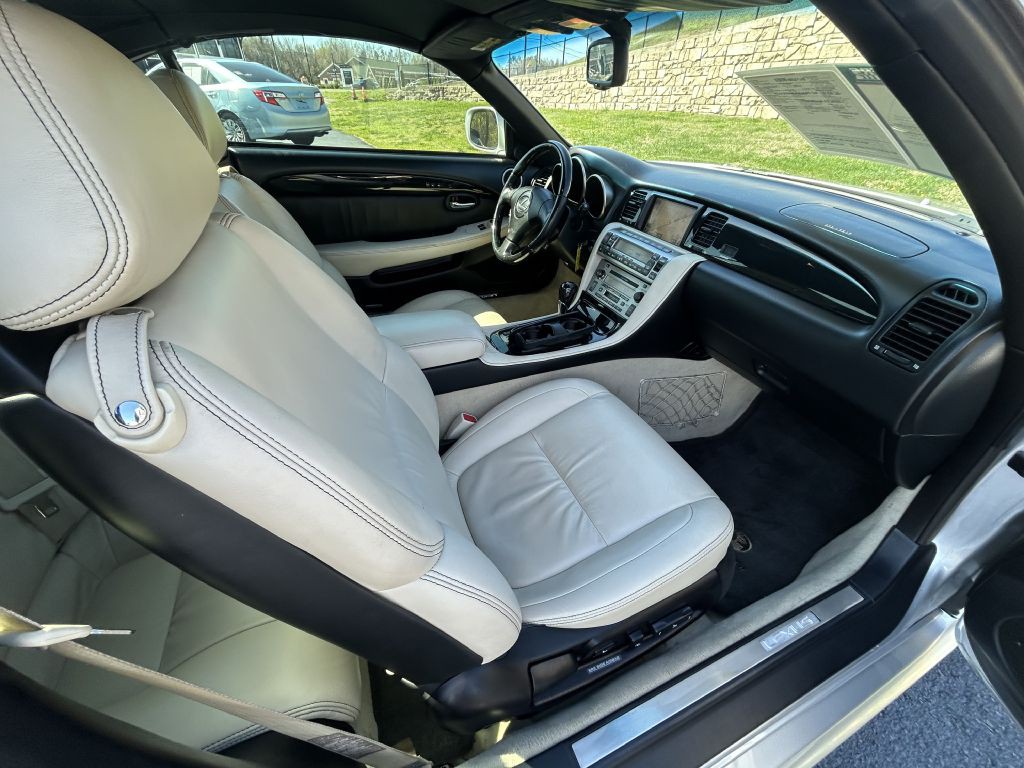 2009 Lexus SC Image 12