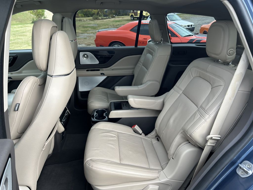 2020 Lincoln Aviator Image 11