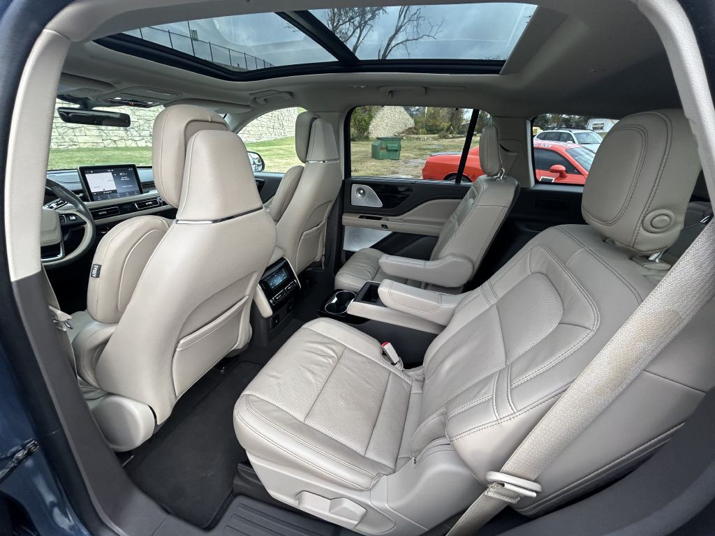 2020 Lincoln Aviator Image 12