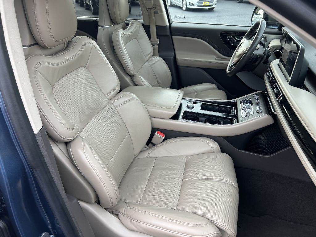 2020 Lincoln Aviator Image 22