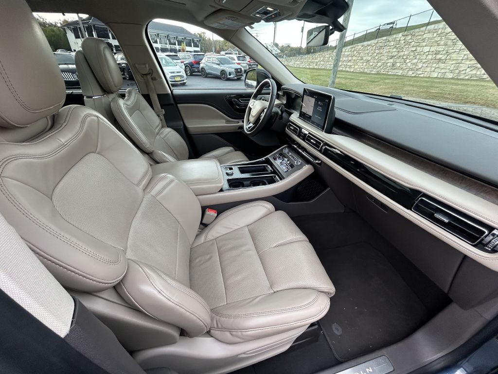 2020 Lincoln Aviator Image 23