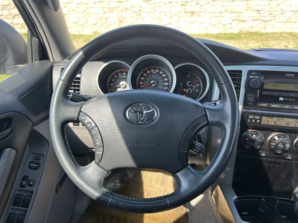 2007 Toyota 4Runner Image 17