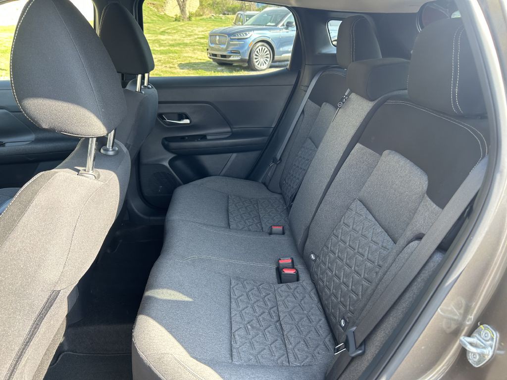 2025 Nissan Kicks Image 10