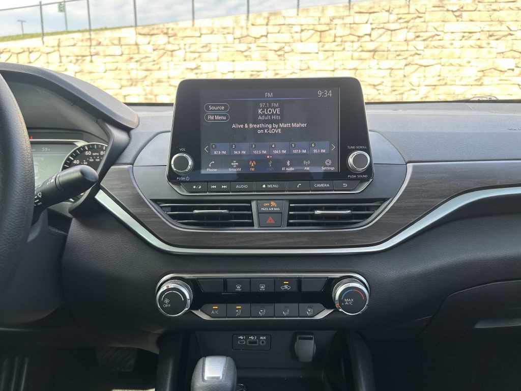 2024 Nissan Altima Image 15