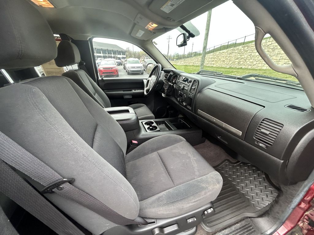 2008 Chevrolet Silverado 1500 Image 18