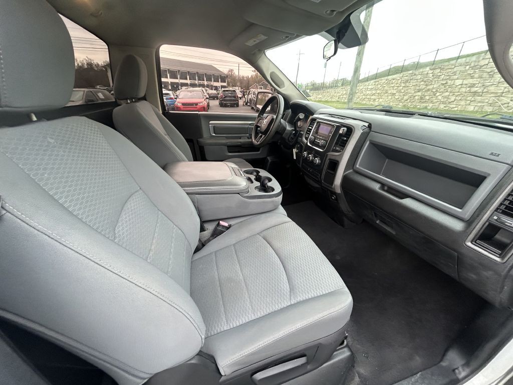 2013 RAM 1500 Image 10