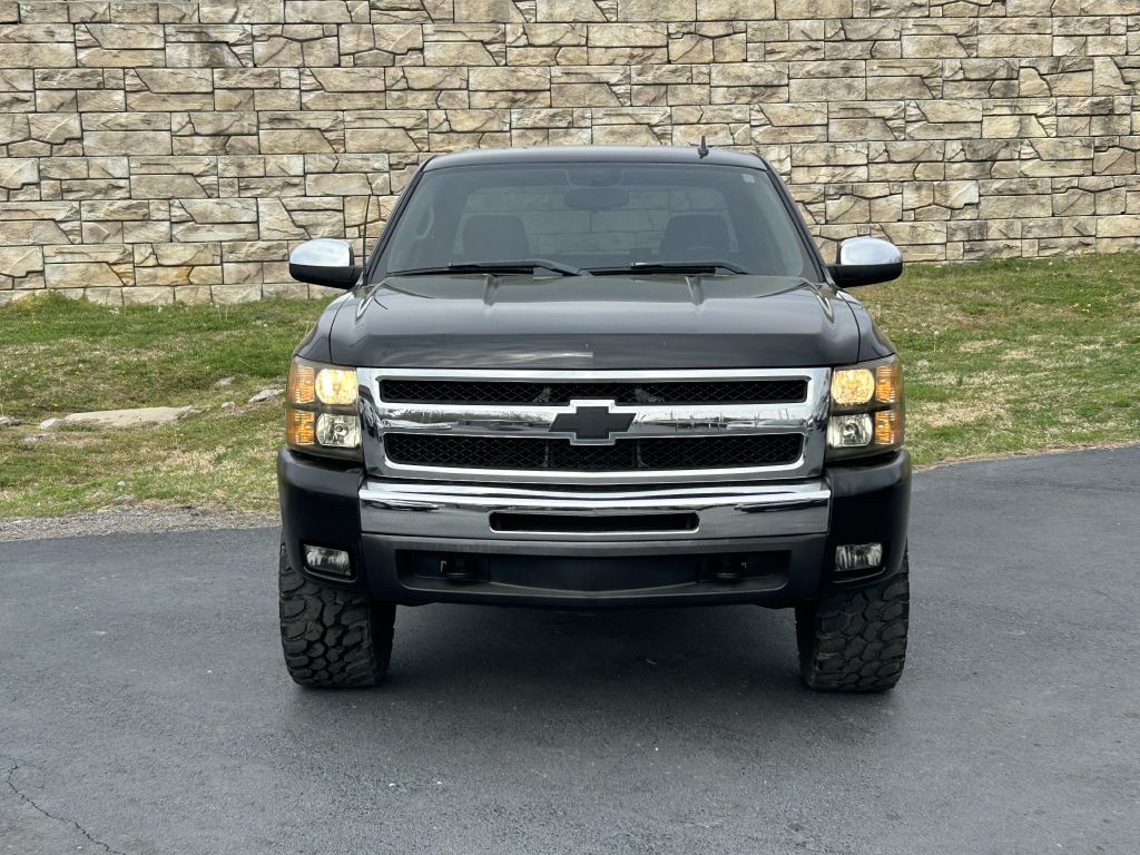 2011 Chevrolet Silverado 1500 Image 4