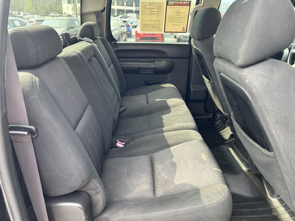 2011 Chevrolet Silverado 1500 Image 12