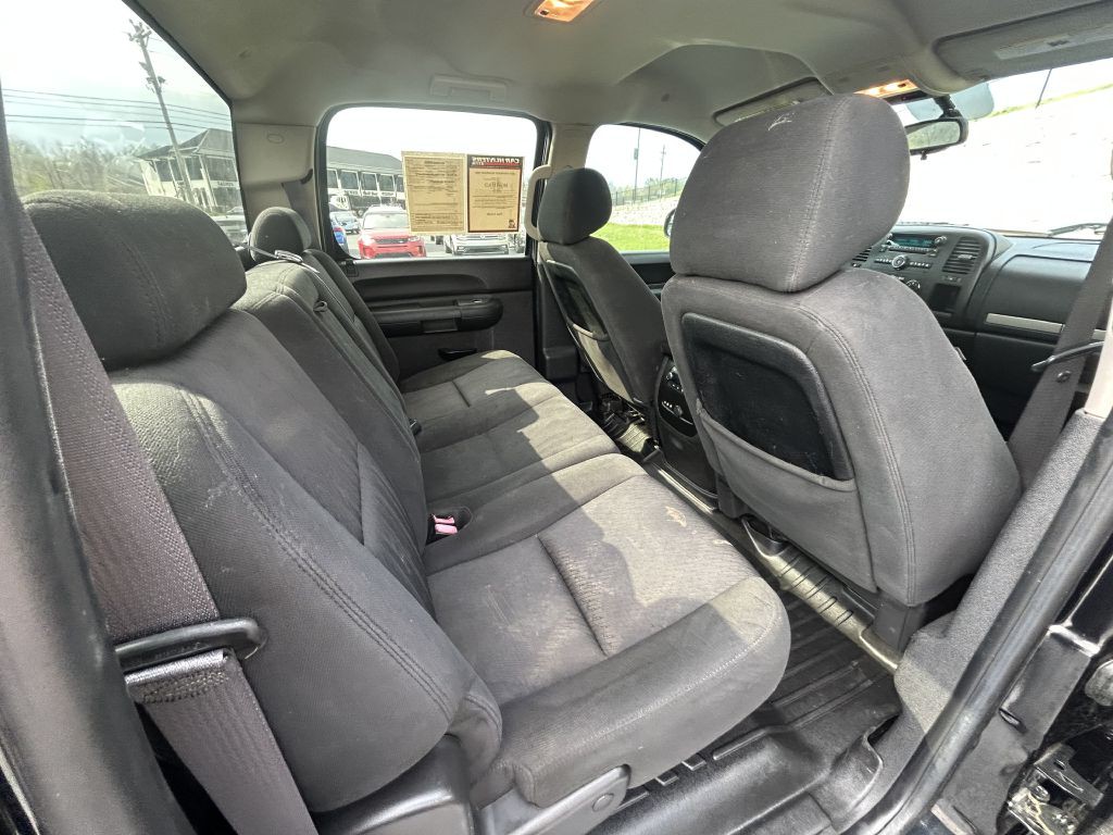 2011 Chevrolet Silverado 1500 Image 13