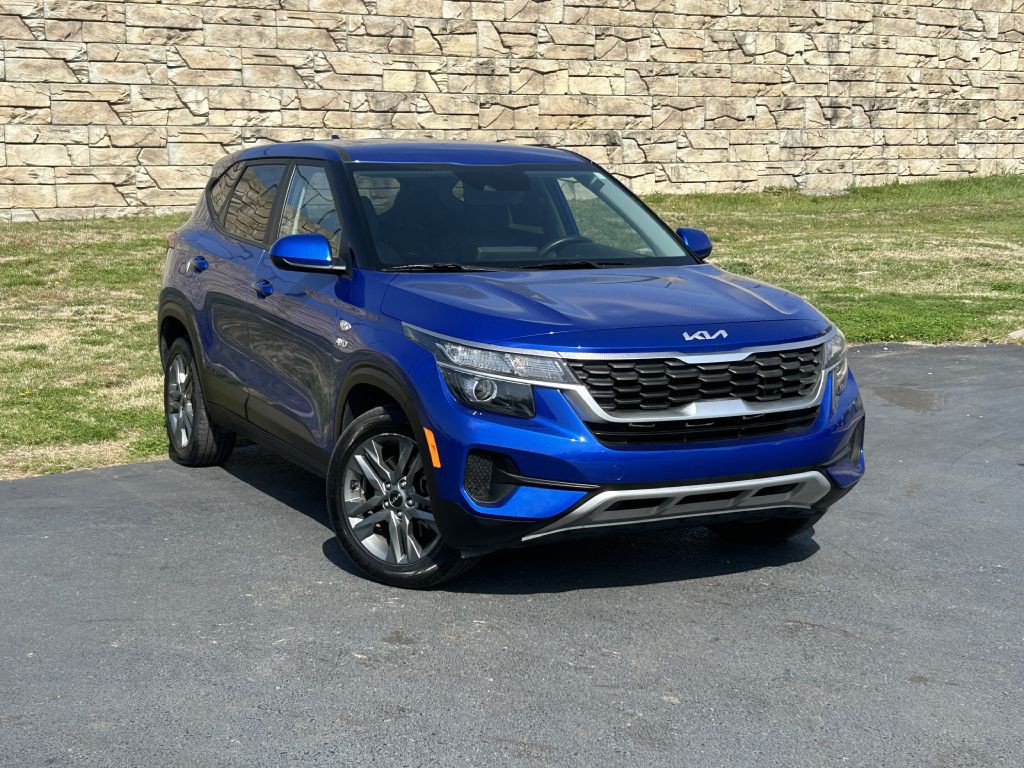 2023 Kia Seltos Image 1