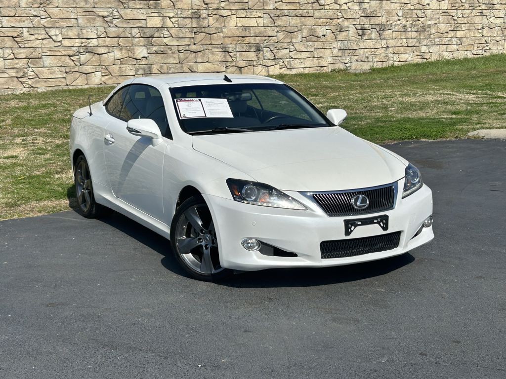 2011 Lexus IS Image 2