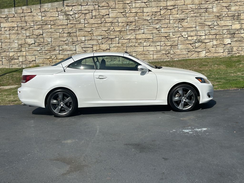 2011 Lexus IS Image 6
