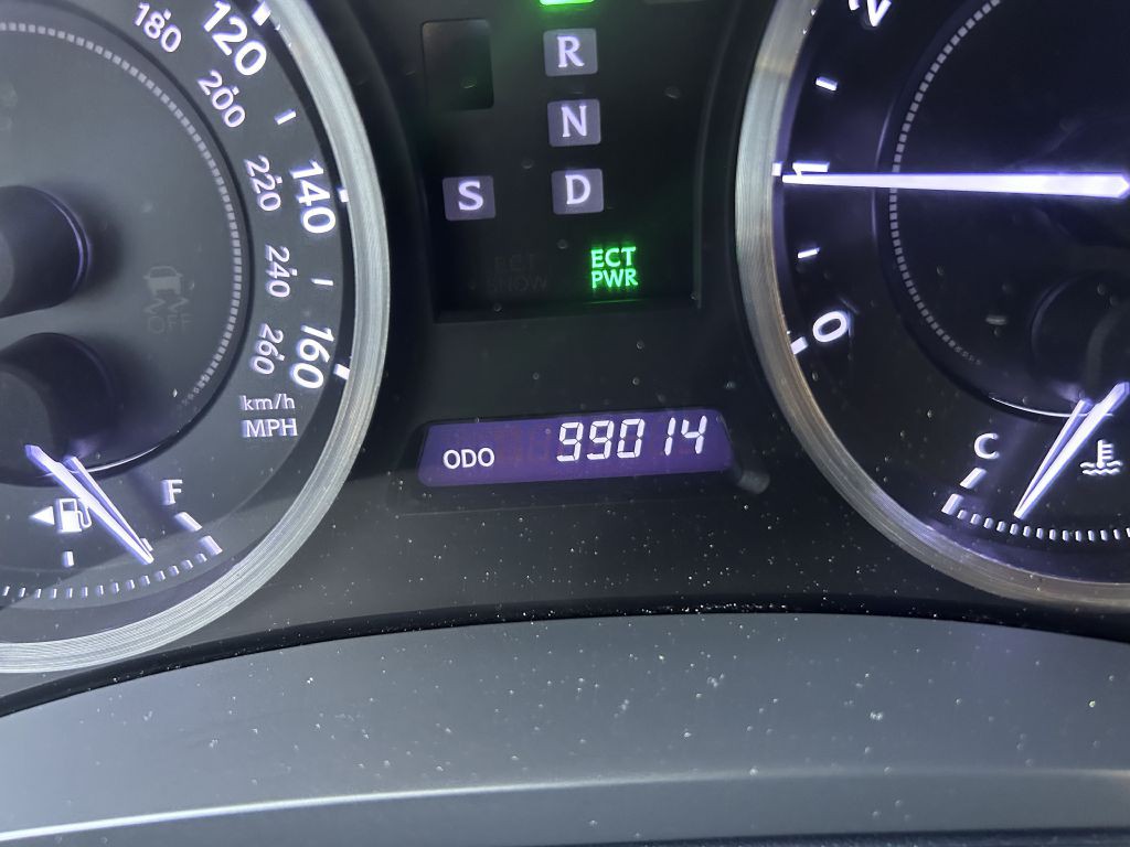 2011 Lexus IS Image 22