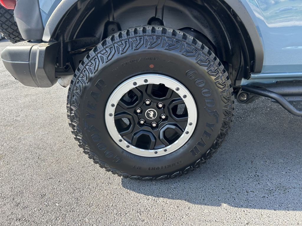 2021 Ford Bronco Image 6