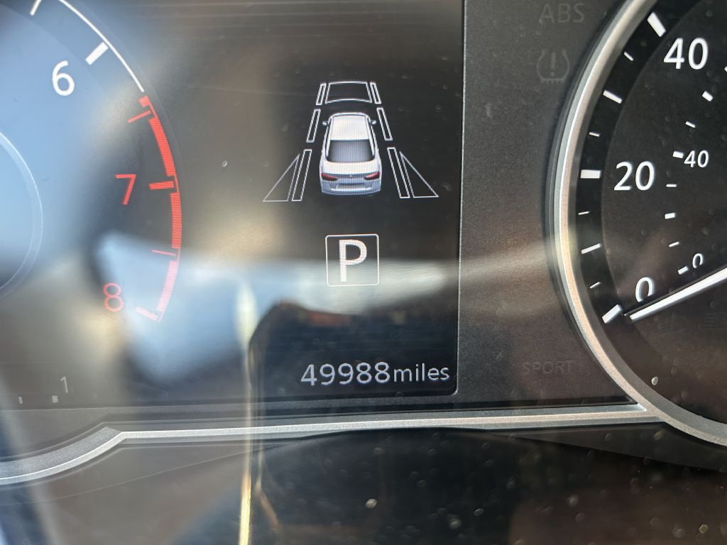 2020 Nissan Versa Image 20