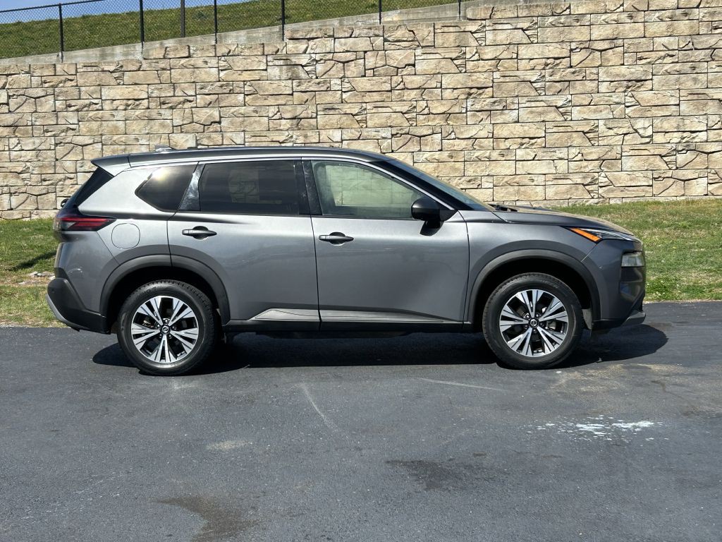 2021 Nissan Rogue Image 3