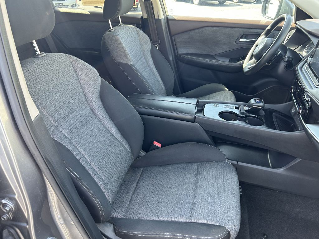 2021 Nissan Rogue Image 18