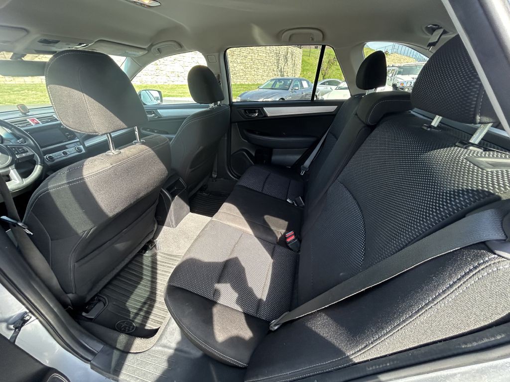 2017 Subaru Outback Image 10