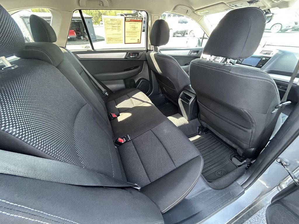 2017 Subaru Outback Image 13
