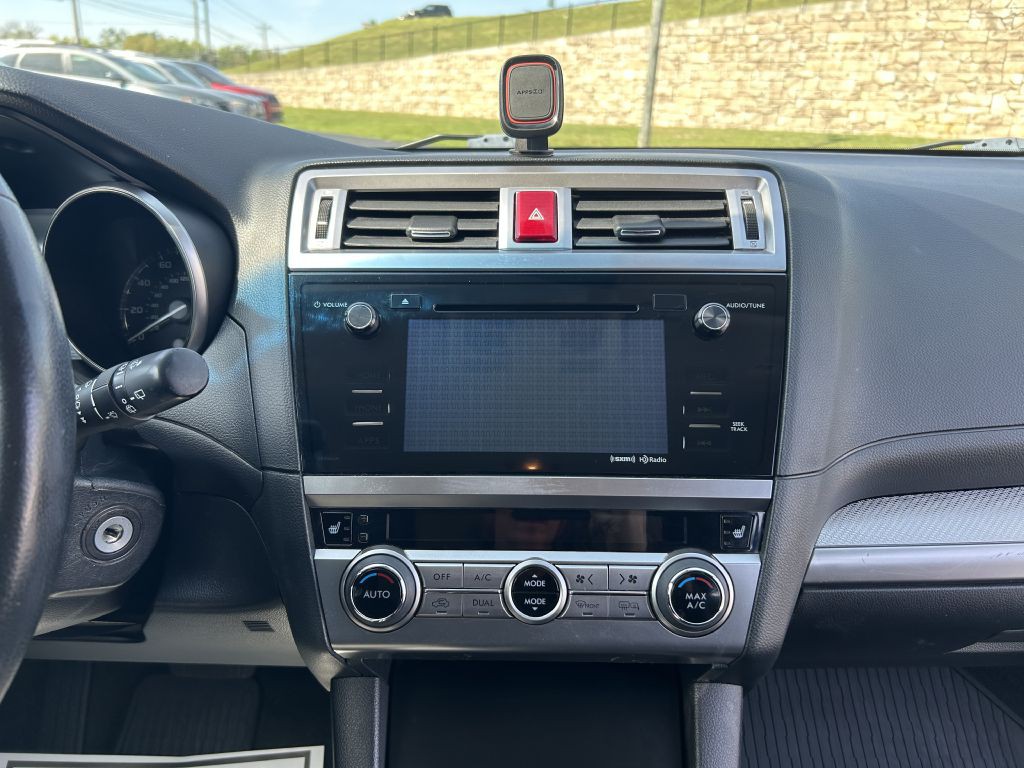 2017 Subaru Outback Image 15
