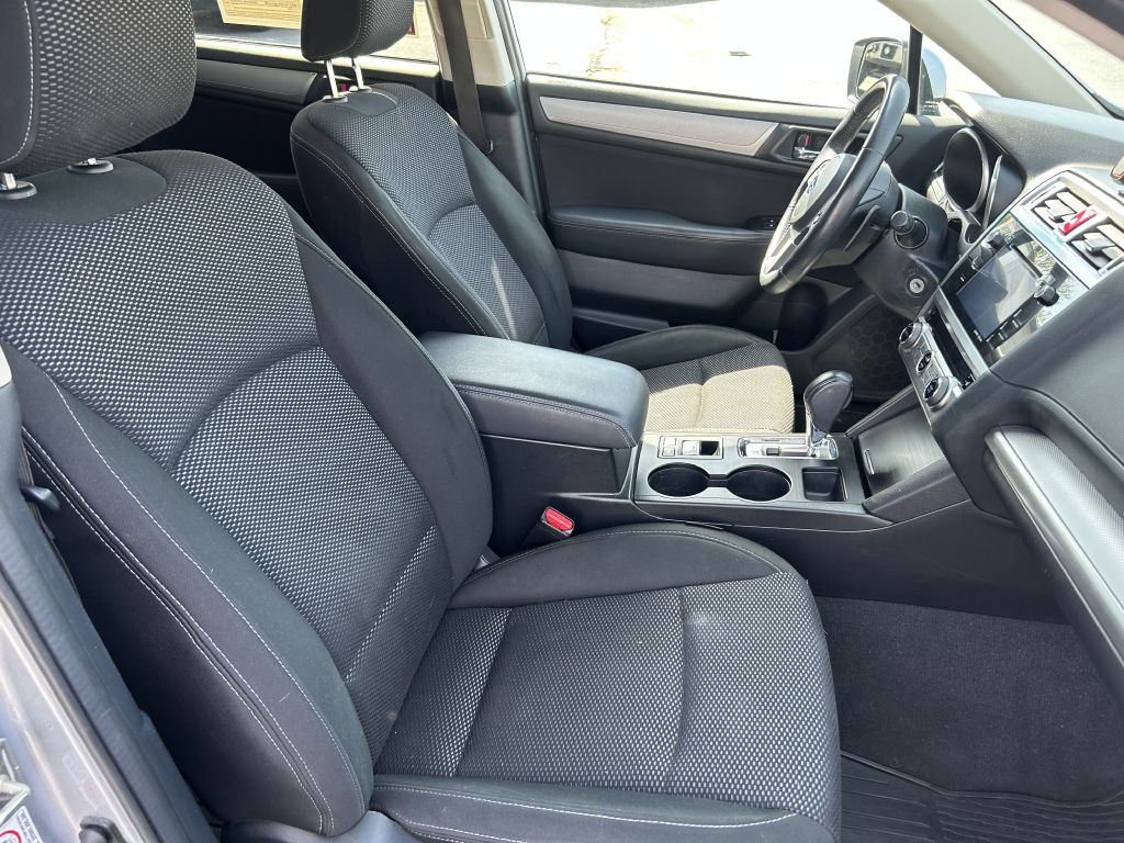 2017 Subaru Outback Image 17