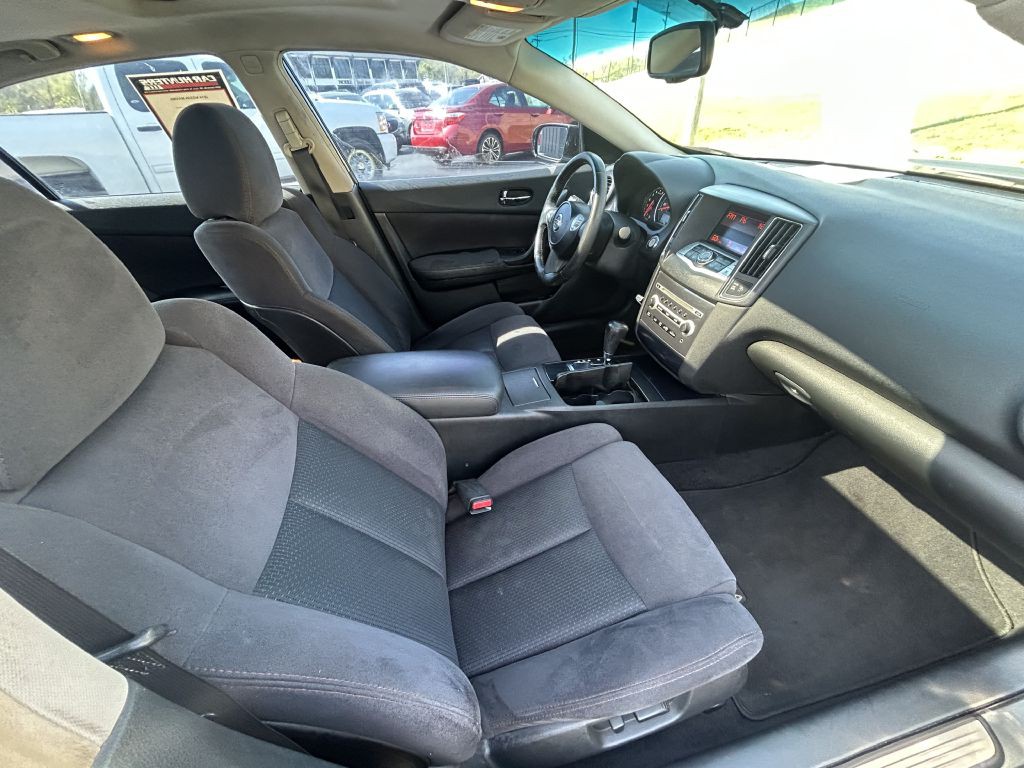 2014 Nissan Maxima Image 19