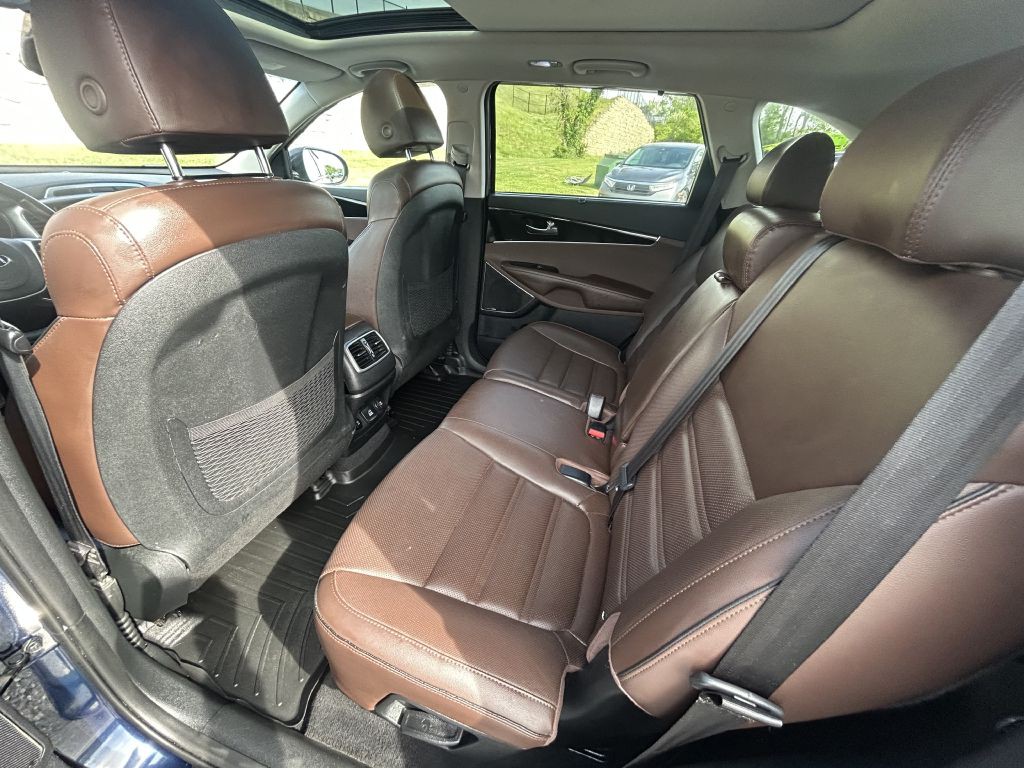 2019 Kia Sorento Image 11