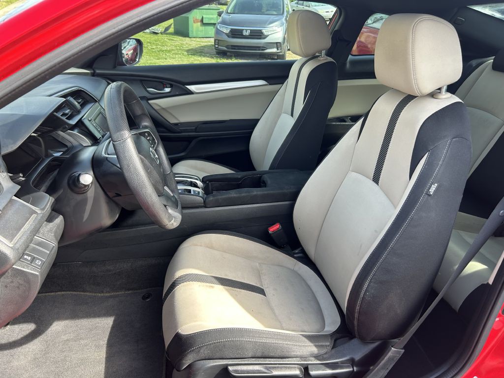 2017 Honda Civic Image 8