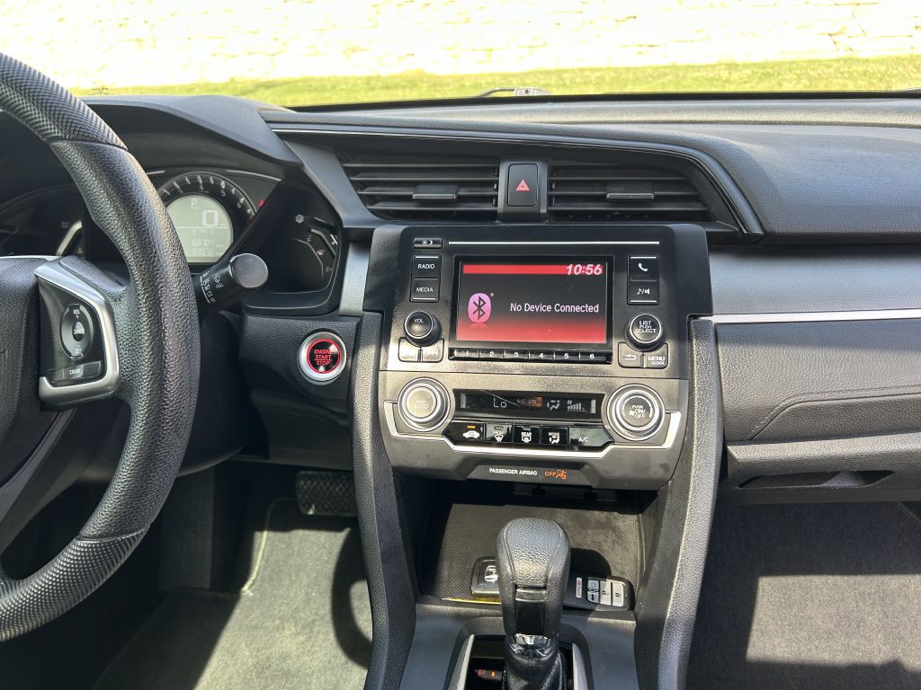 2017 Honda Civic Image 15