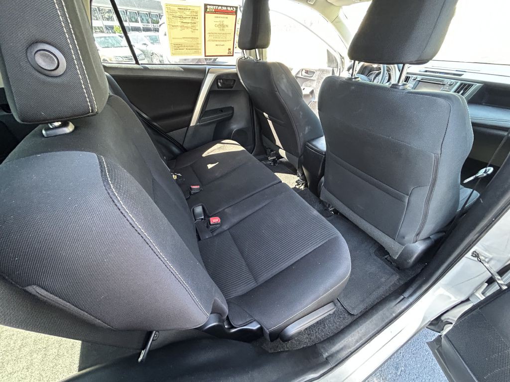 2013 Toyota Rav4 Image 14