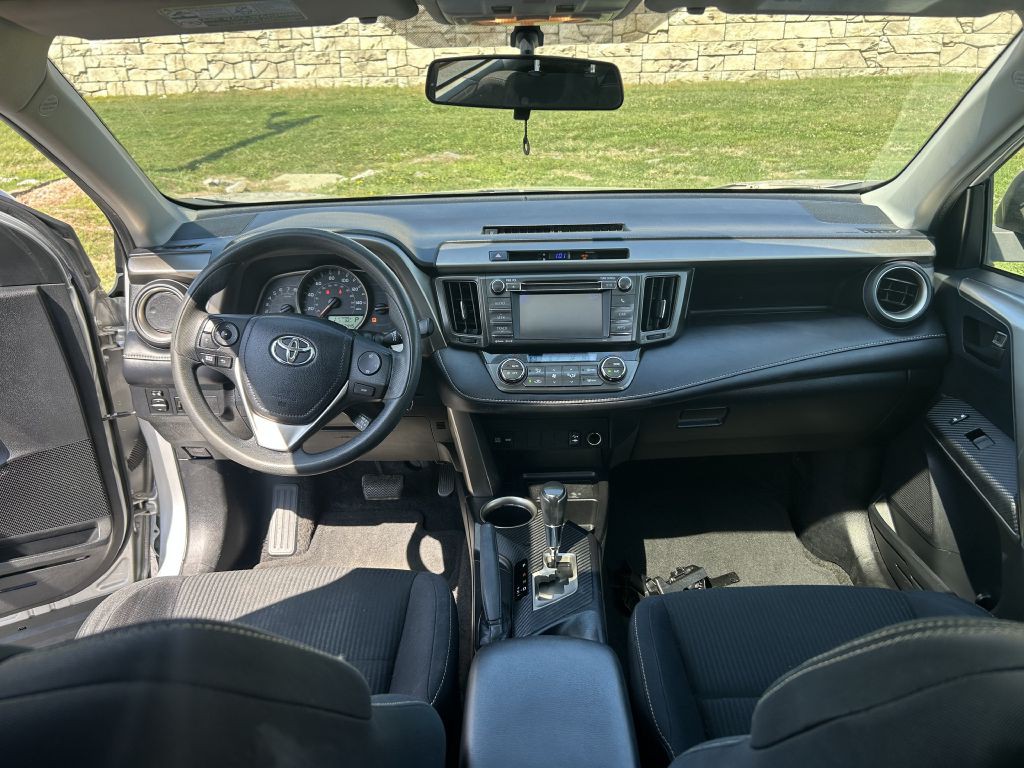 2013 Toyota Rav4 Image 15