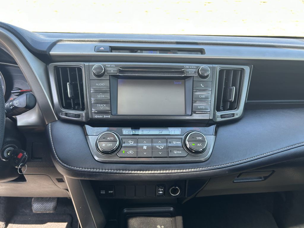 2013 Toyota Rav4 Image 16