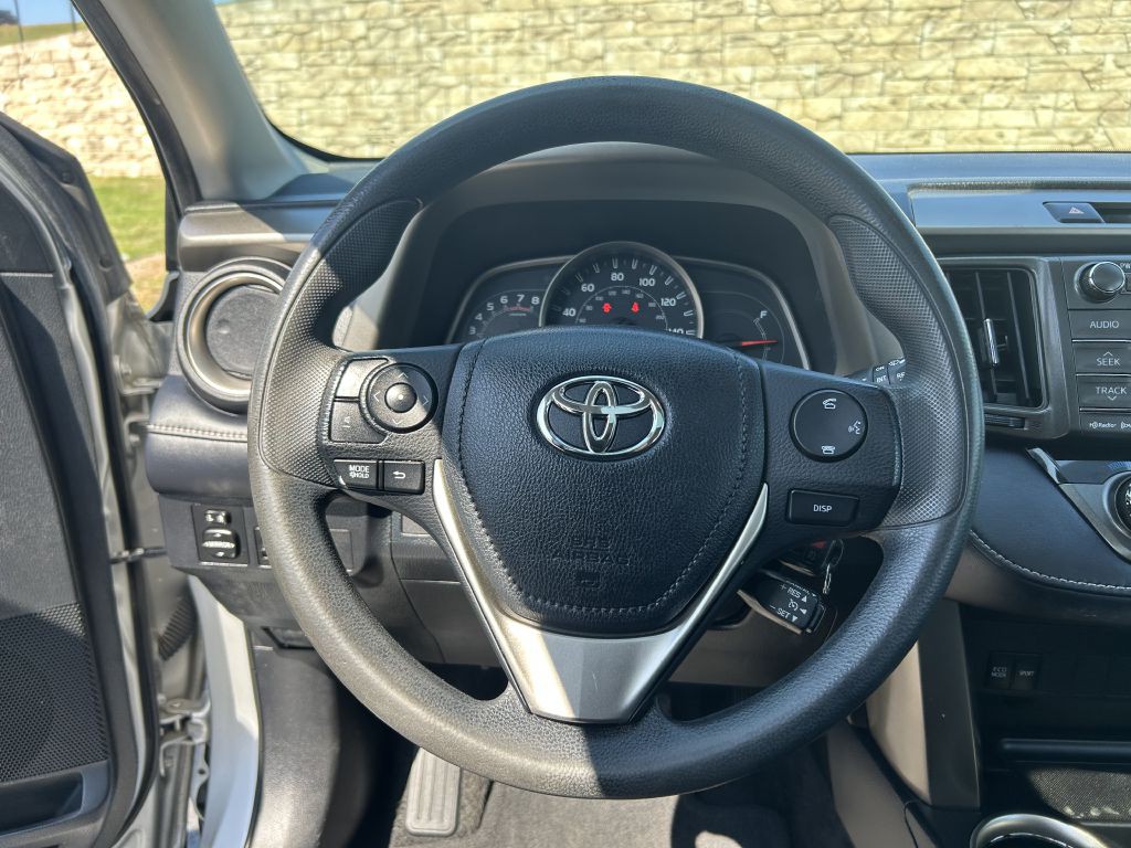 2013 Toyota Rav4 Image 17