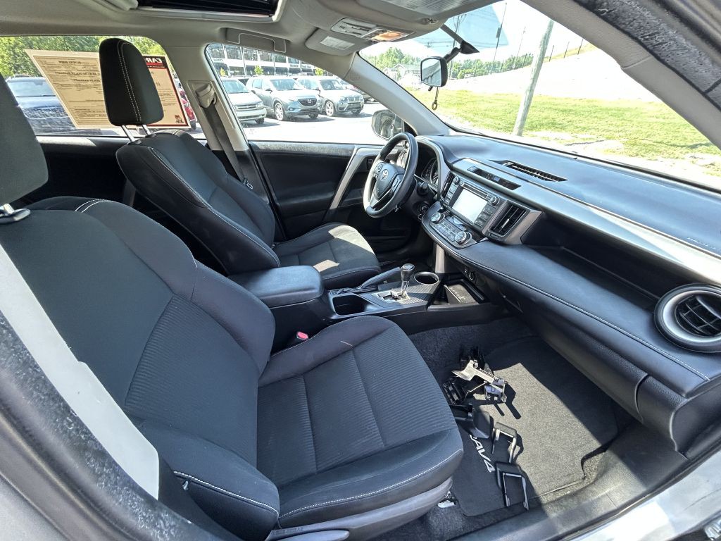 2013 Toyota Rav4 Image 19