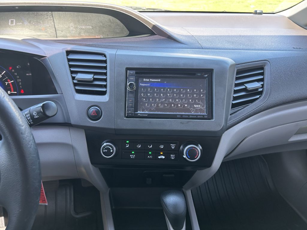 2012 Honda Civic Image 15