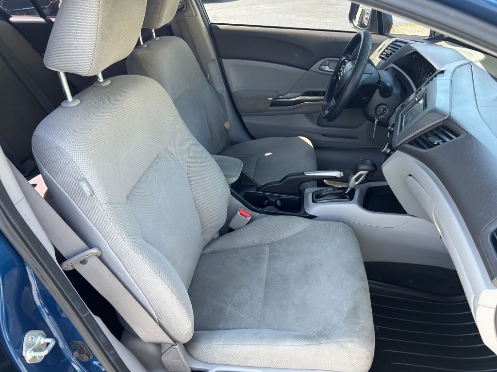 2012 Honda Civic Image 17