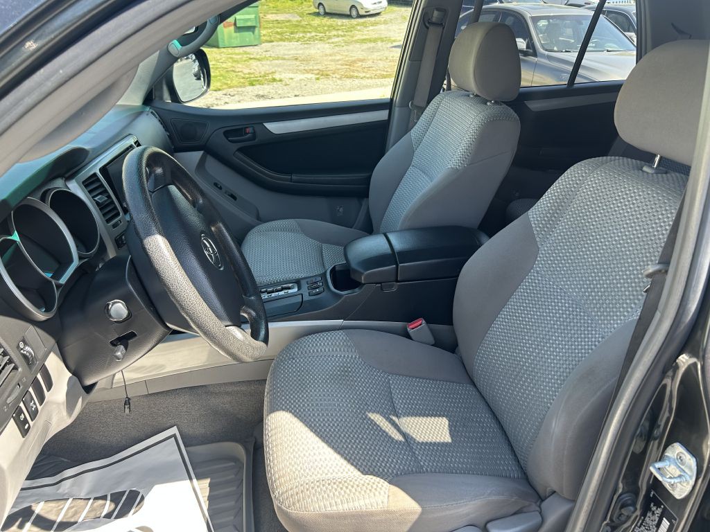 2006 Toyota 4Runner Image 8
