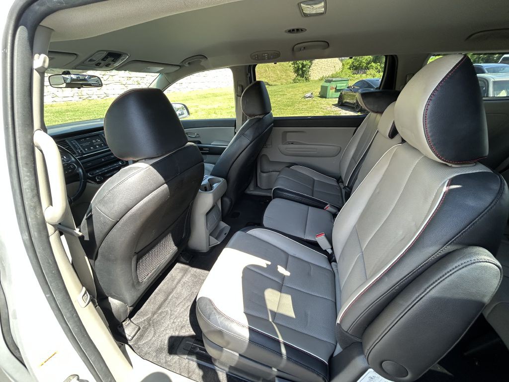 2019 Kia Sedona Image 10