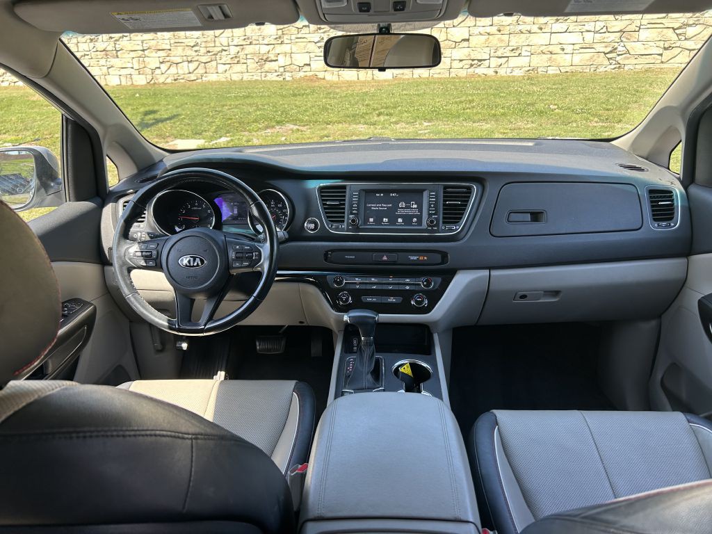 2019 Kia Sedona Image 16