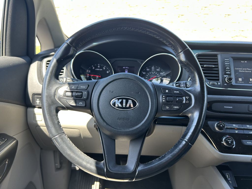 2019 Kia Sedona Image 18