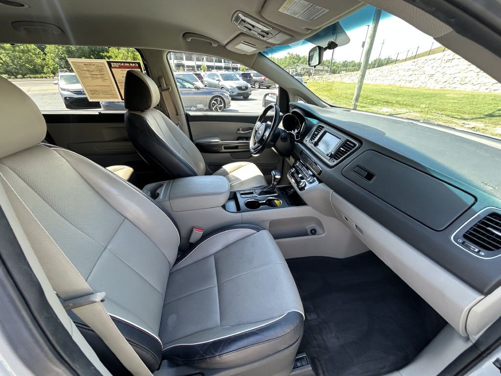 2019 Kia Sedona Image 20