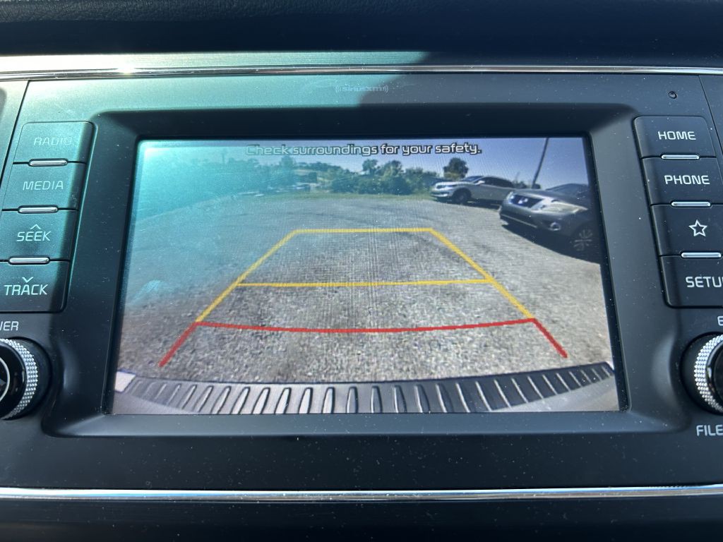 2019 Kia Sedona Image 22