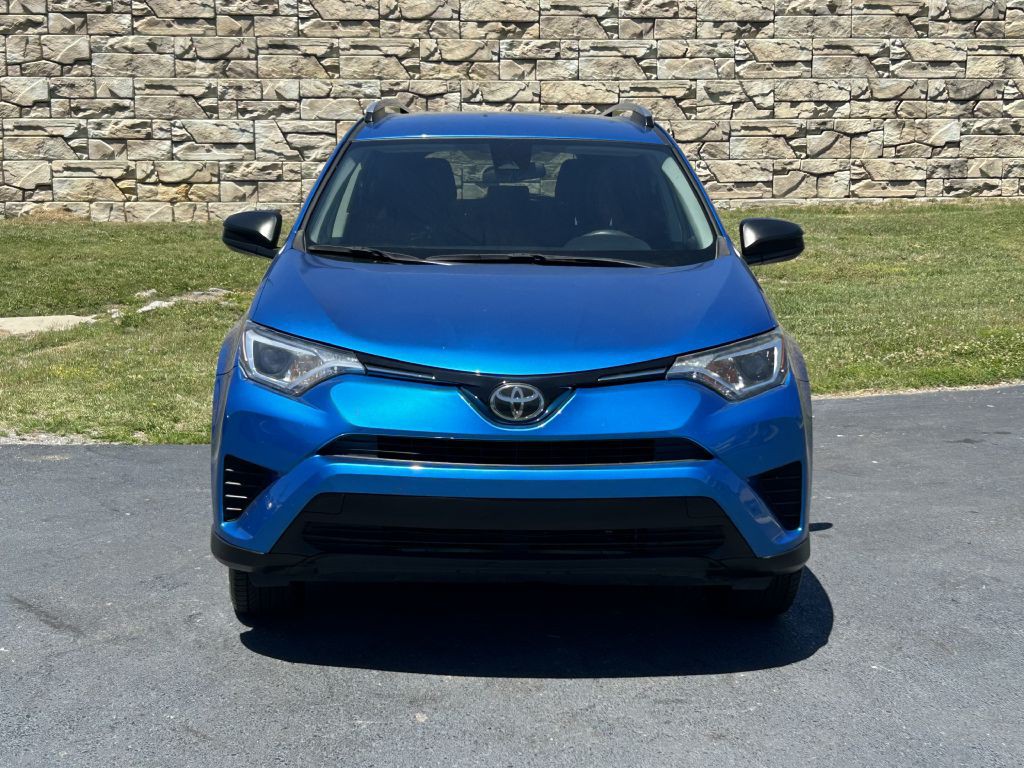 2017 Toyota Rav4 Image 4