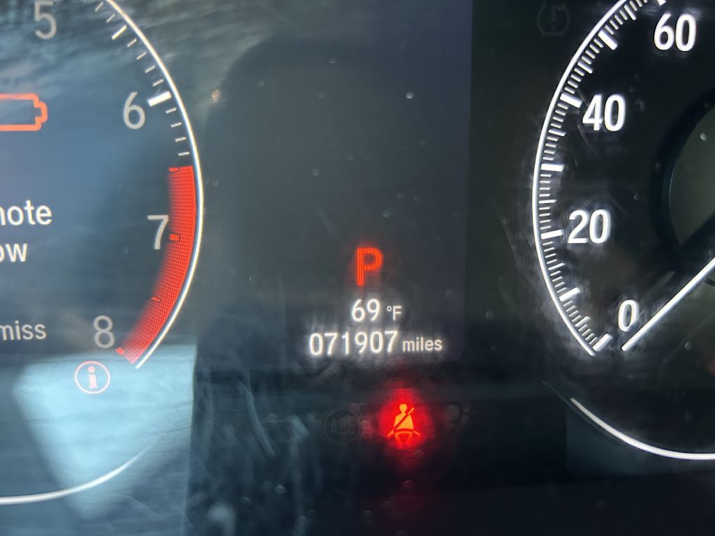 2018 Honda Accord Image 17