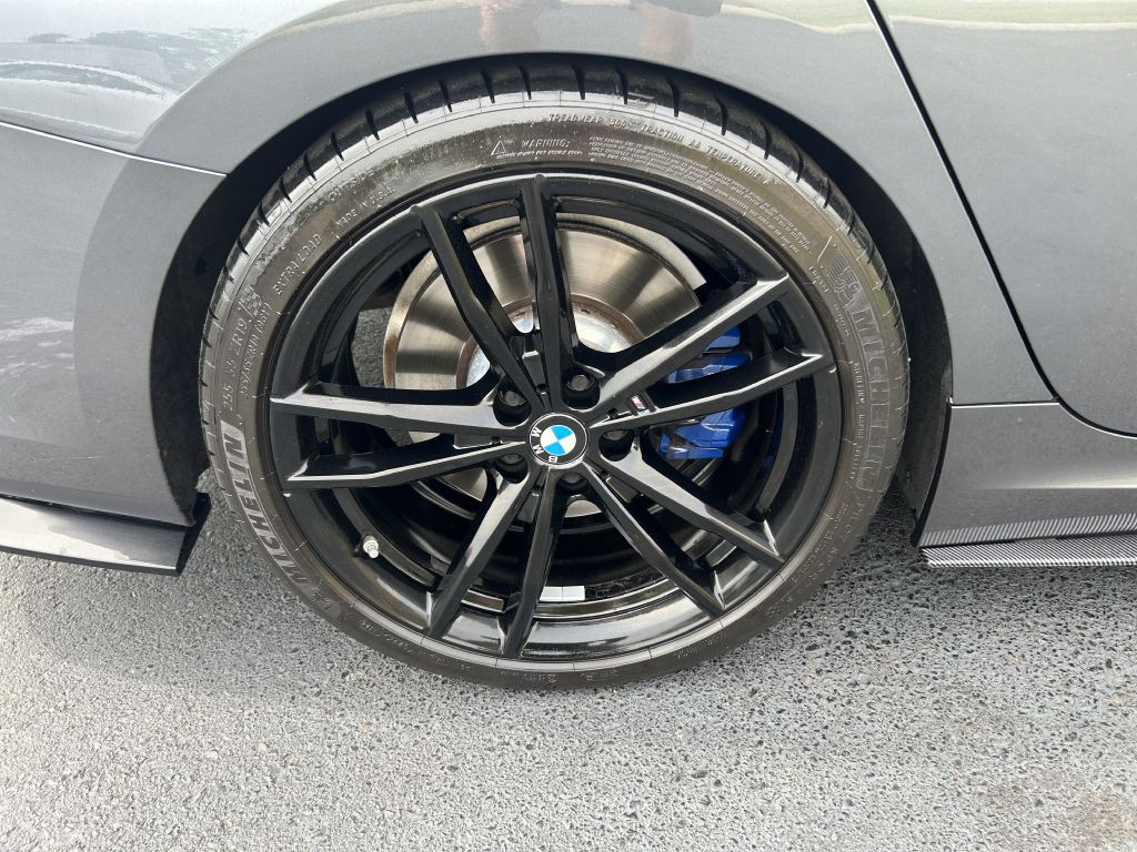 2021 BMW 3 Series Image 6