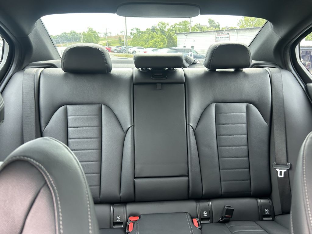 2021 BMW 3 Series Image 21