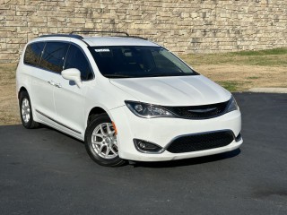 Image for 2020 Chrysler Pacifica Touring L ID: 7398514